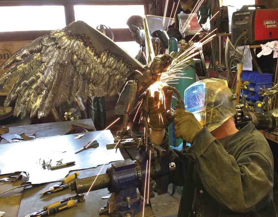 全球钣金新闻-金属制造狂:焊工制作动物的金属钣金-开云网页版·官方站入口-开云(中国) 全球钣金新闻-金属制造狂:焊工制作动物的金属钣金-开云网页版·官方站入口-开云(中国)